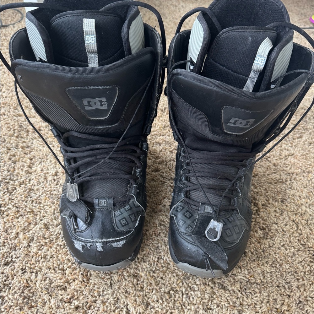 DC Black Snowboard Boots  men’s size 12
